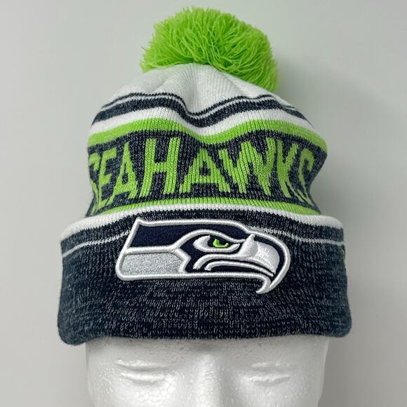 Seattle Seahawks Cuffed Pom Pom Beanie Toque Winter Hat NFL New Era Green - Picture 4 of 9